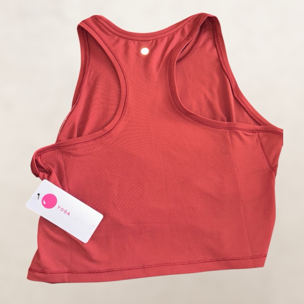 Yogalicious - NWT, Racerback Cropped Tank Top - XL - Picture 3 of 4